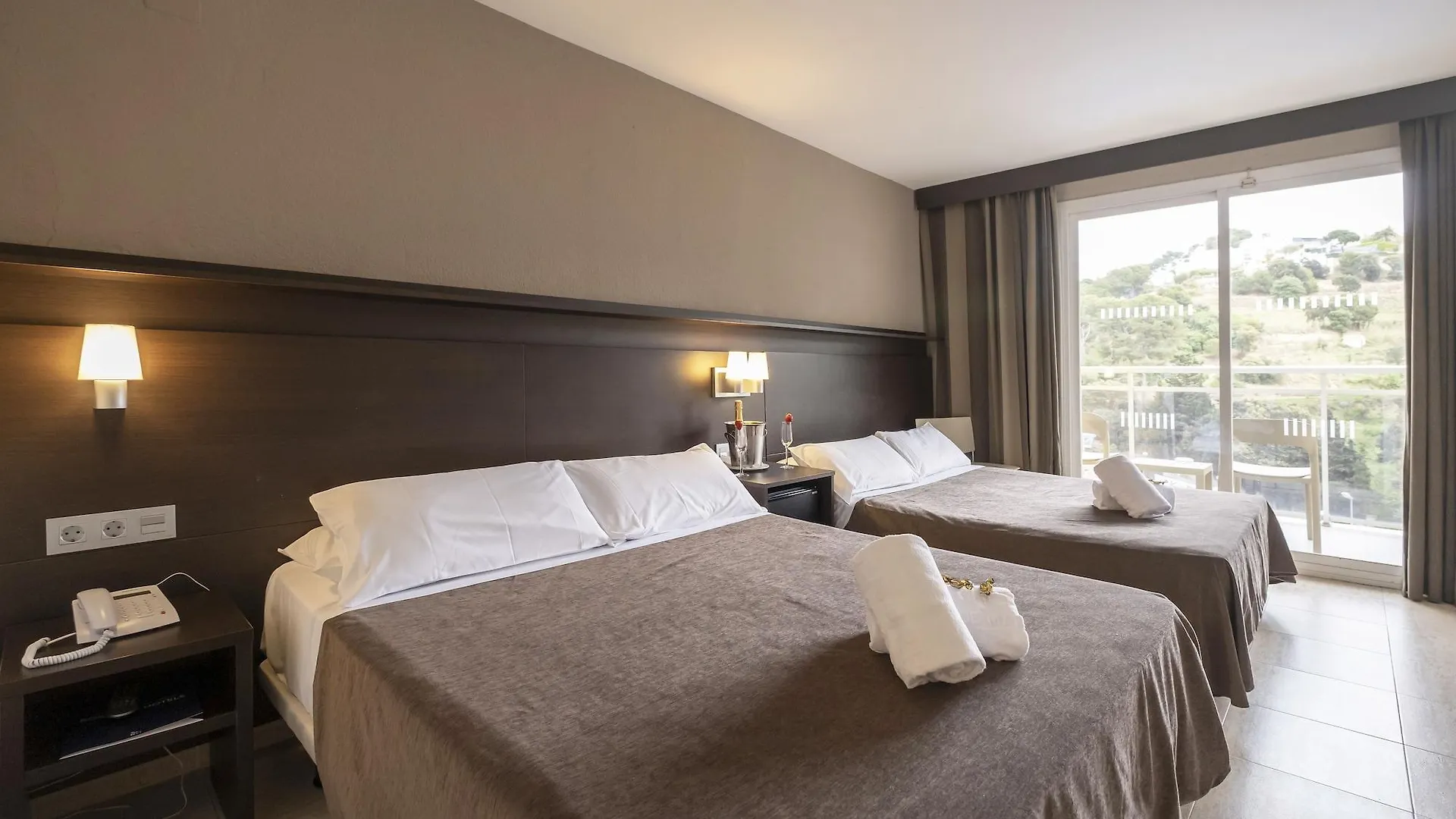 Hotel Rosamar Garden Resort 4* 료렛 드 마르